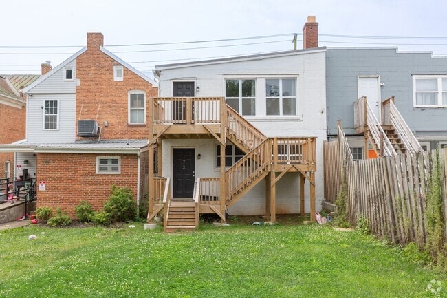 Building Photo - 212 W Burke St Unit B Rental