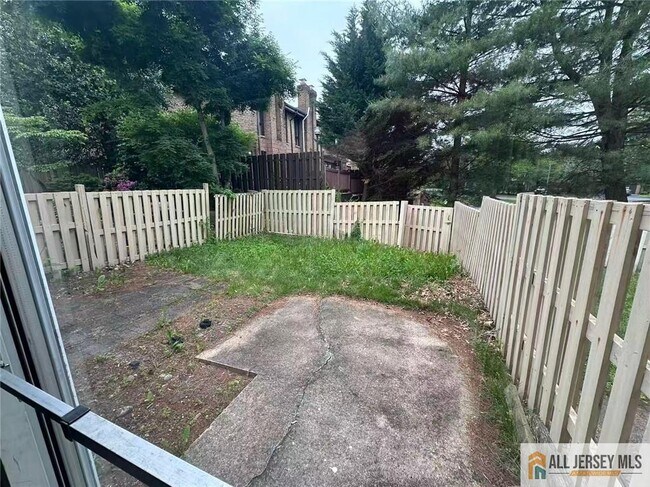 Photo - 156 Nathan Dr