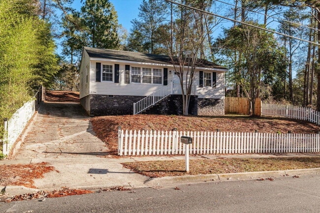 Photo - FULLY FURNISHED NORTH AUGUSTA HOME