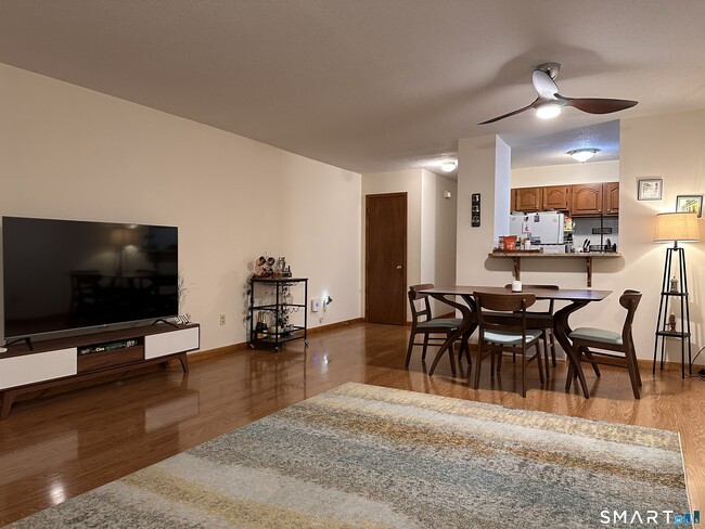 Photo - 3370 Madison Ave Unit 2A