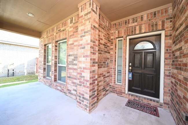 Photo - 10607 Pilkington Dr