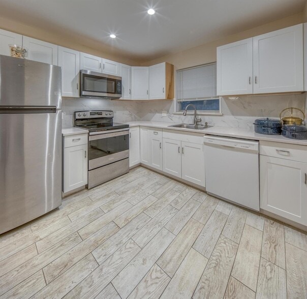 Photo - 301 S Lakeside Dr Unit 0070