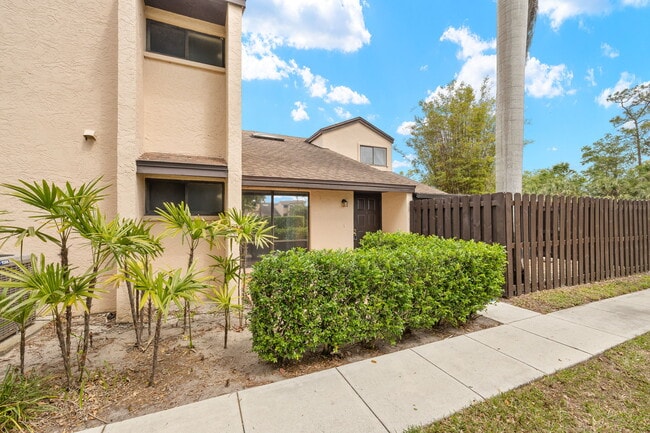 Photo - 7133 Penner Ln