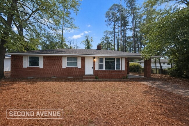 Building Photo - 2728 Barry Dr