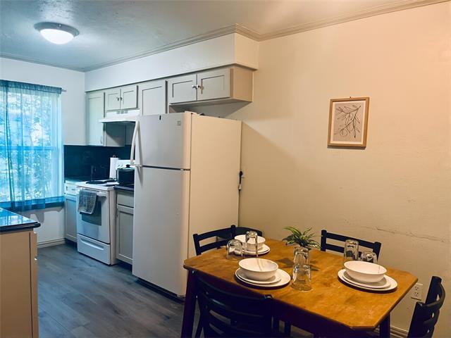 Photo - 2206 Statler Dr