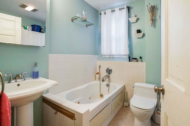 Photo - 68 Calumet St