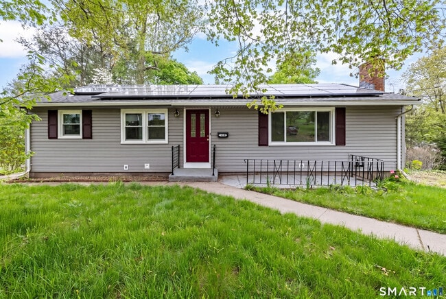 Photo - 110 Greenwood Dr
