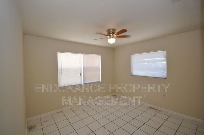 Photo - 139 W 28th St Unit Front  C