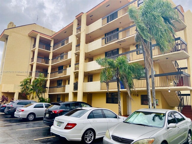 Building Photo - 8881 Fontainebleau Blvd Unit 307 Rental