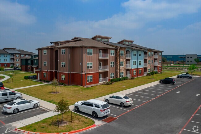 Primrose Village Apartments - Primrose Village Apartments