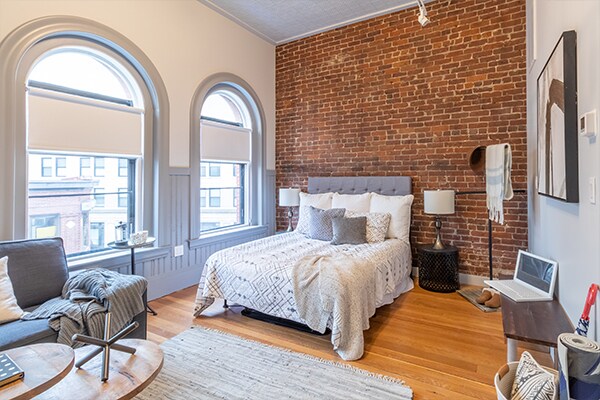 Photo - 147 Munroe St