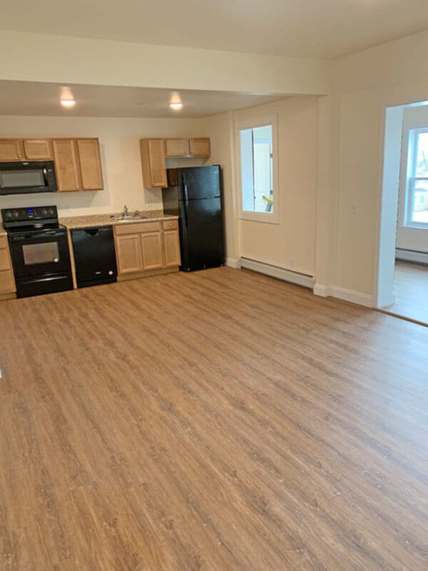 323 Pearl St Unit 7