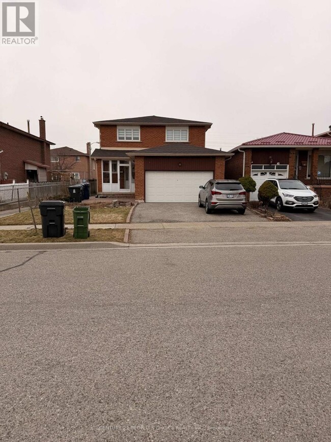 Photo - 43 Bordeaux Circuit