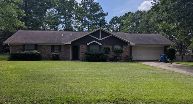 Photo - 119 Merry Mark Dr