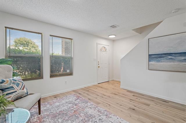 Photo - 3300 Jacobs Dr