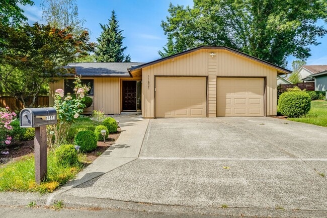 Beautiful 3 Bed, 2 Bath Rental Home in Sun... - Beautiful 3 Bed, 2 Bath Rental Home in Sun...