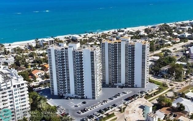 Building Photo - 2715 N Ocean Blvd Unit 4E Rental