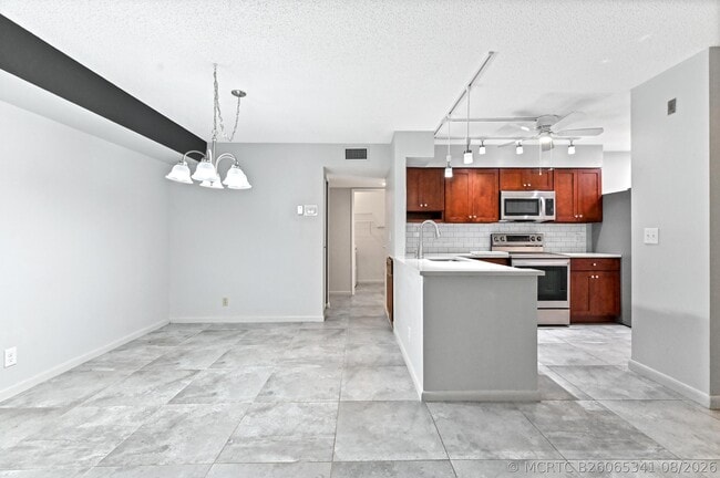 Photo - 14895 Builtmore Way Unit 107