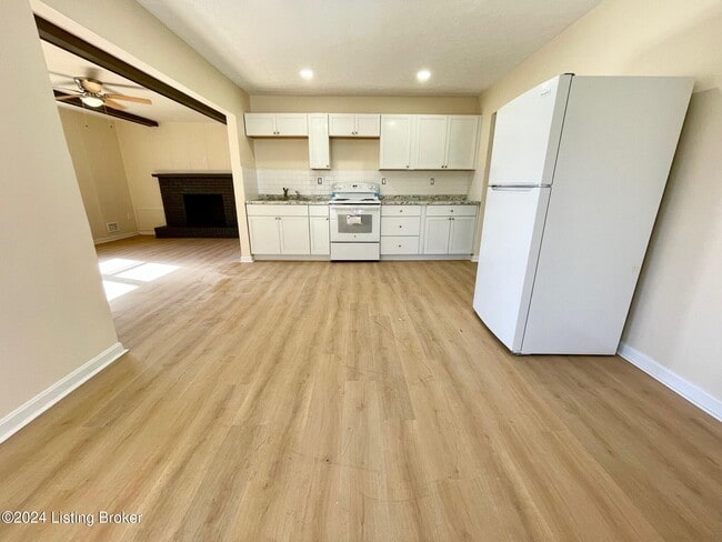 Photo - 1500 Beacon Hill Dr