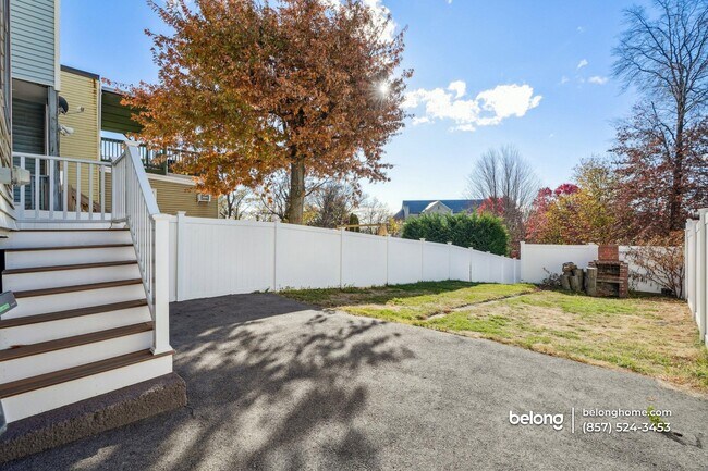 Photo - 77 Byron St Unidad 2