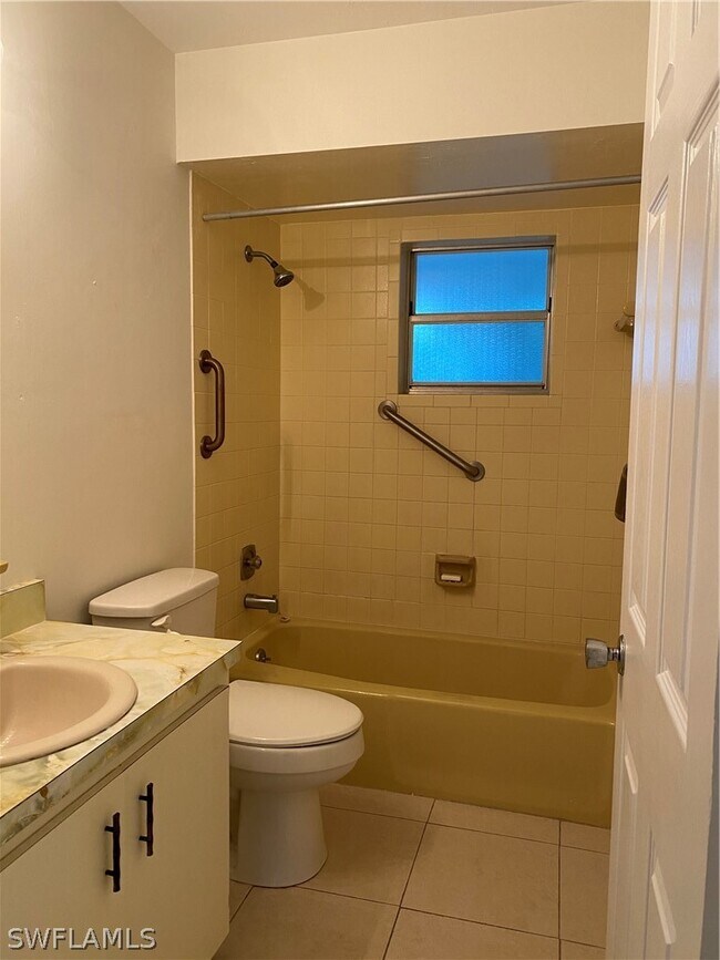 Photo - 668 98th Ave N