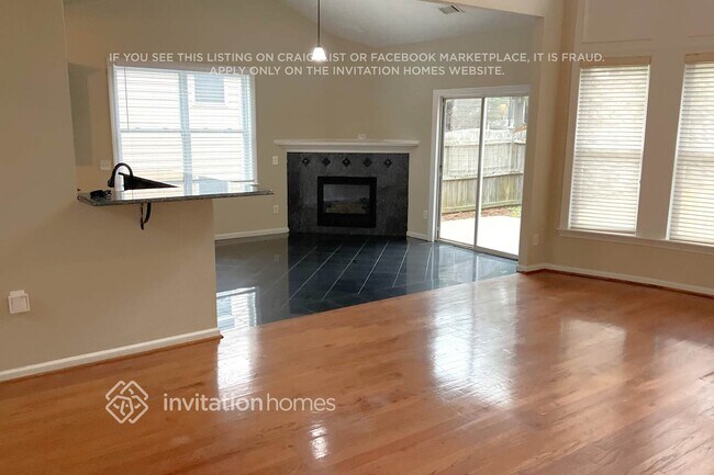 Photo - 5269 Lakerock Dr SW