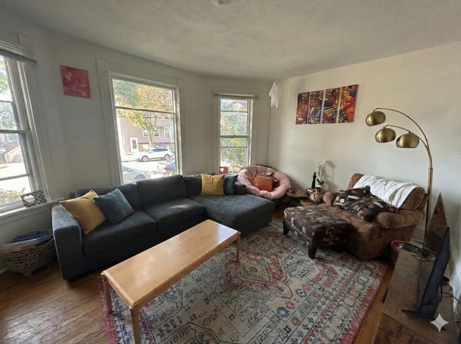 Photo - 217 N Livingston St