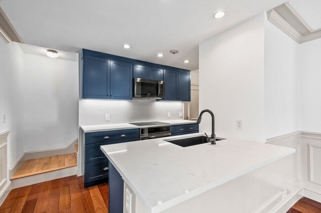 Photo - 281 Benefit St Unidad 281 Benefit Street, #D