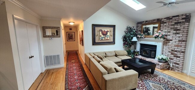 Photo - 19566 Chaffee Cir