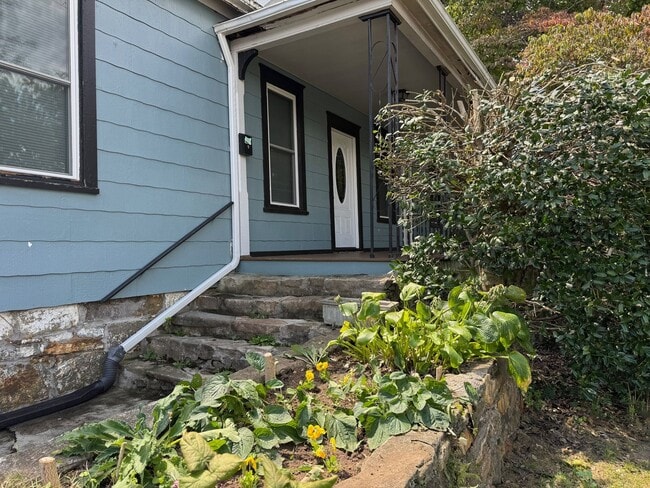 Photo - North AVL - Updated Spacious 2/2 Home