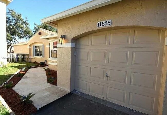 Building Photo - 11838 NW 13th St