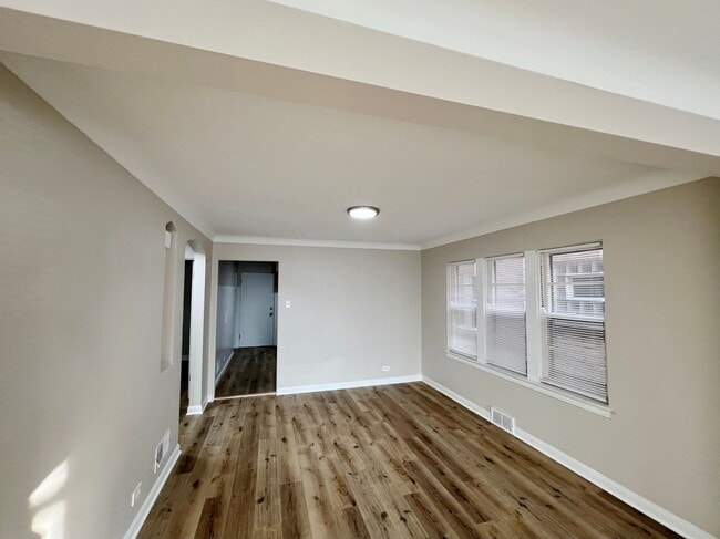 Photo - 1515 Maple Ave Unit 1515 MAPLE AVE.  1