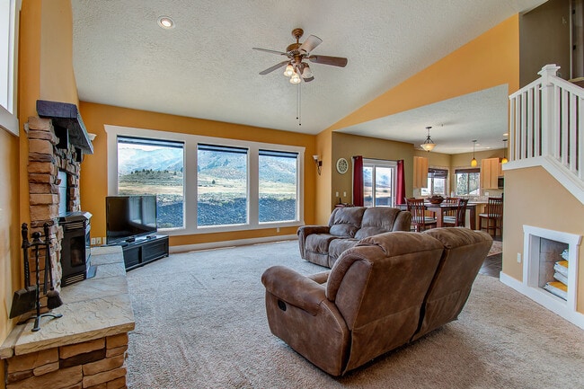 Photo - 21 Mores Creek Cir