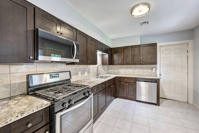 Photo - 4626 Evergreen St