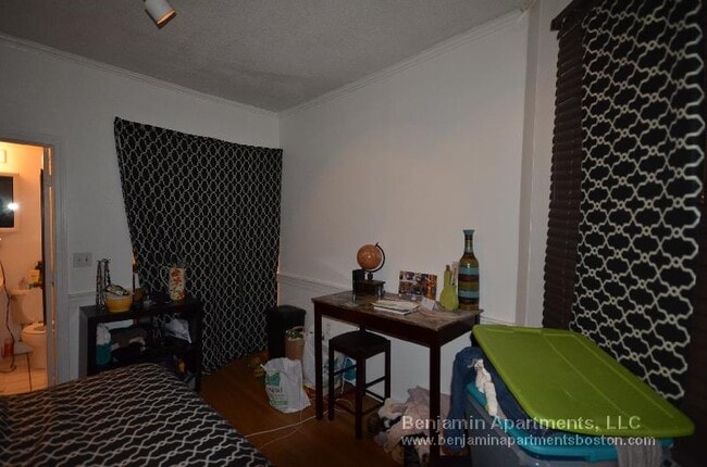 Photo - 55 S Huntington Ave Unit 302