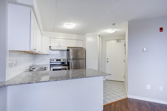 Building Photo - Galeview Apartments