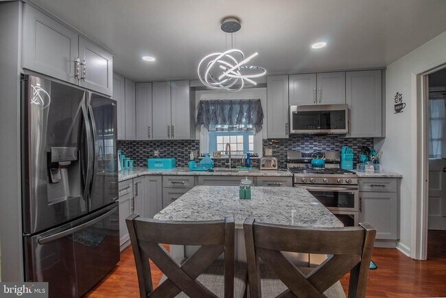 Photo - 19 Herbert Dr
