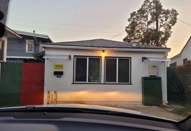 Building Photo - 900 Patterson Ave Unit A