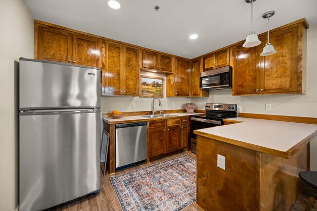 Photo - 3801 Halsey St Unit Apt 214
