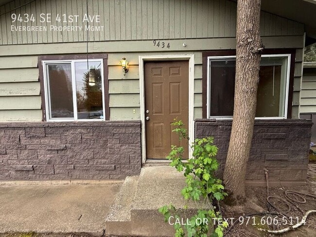 Photo - 9434 SE 41st Ave