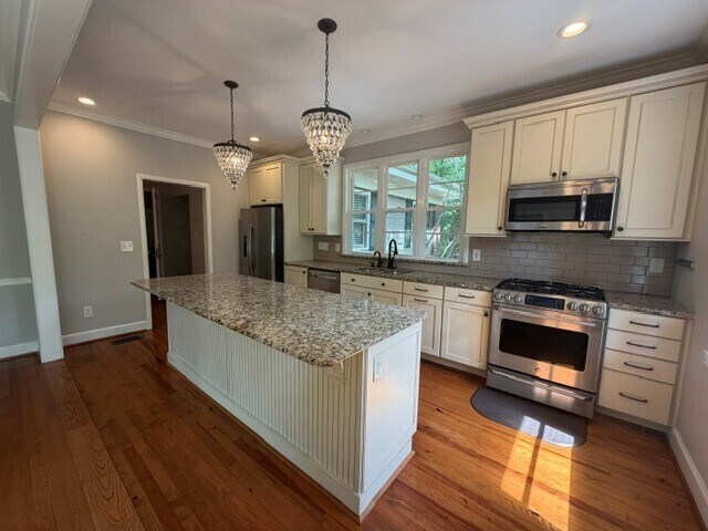 Photo - Charming Estate home on almost 2 acres with Duke University Setting