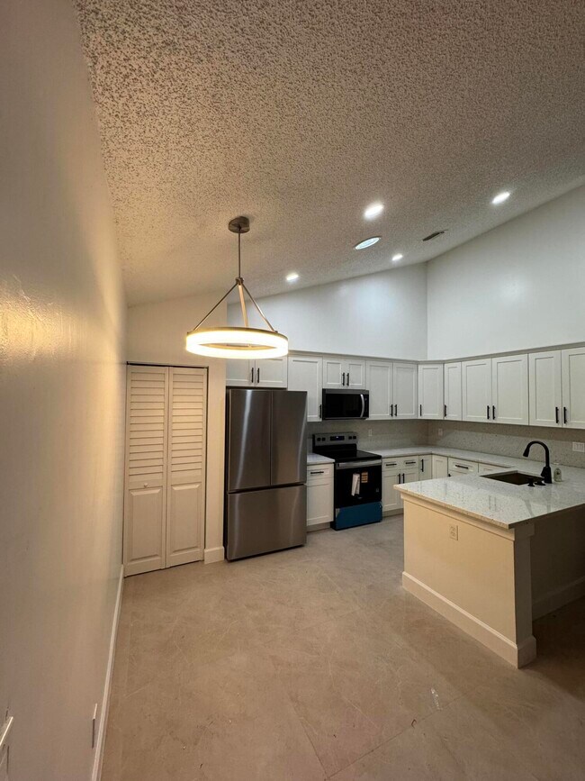 Photo - 1148 Summit Trail Cir