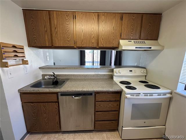 Photo - 12534 E Cornell Ave Unidad 302