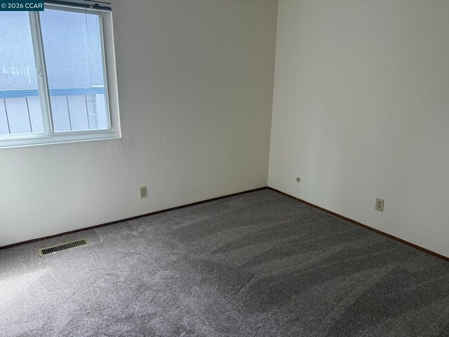 Photo - 585 Mt Dell Dr