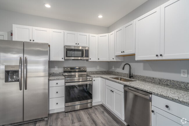 2BR, 2BA - 1,150SF - Kitchen