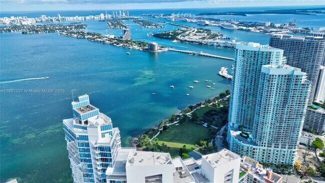 Photo - 2020 N Bayshore Dr Unit 1905