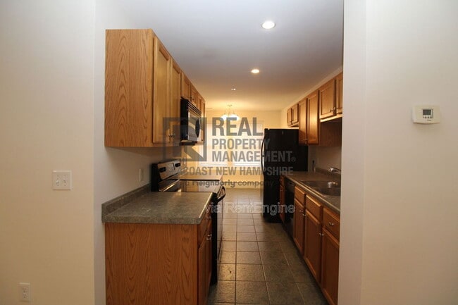 Photo - 2 Waverly Dr