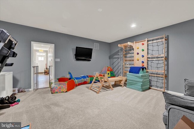 Photo - 7650 Lyndon Ct