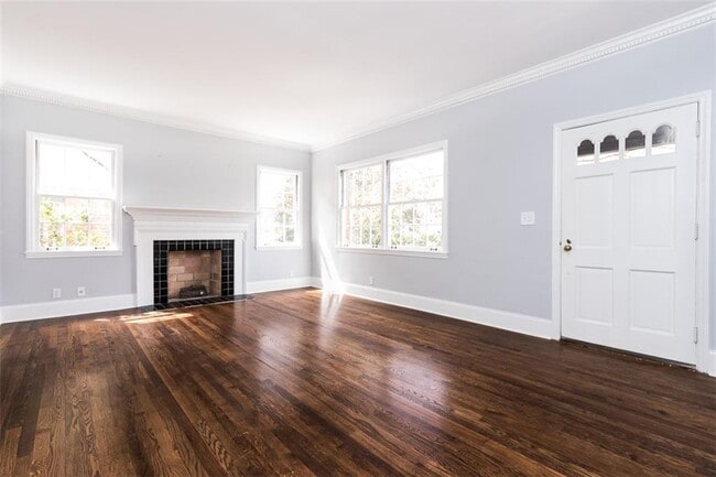 Photo - 132 Garden Ln