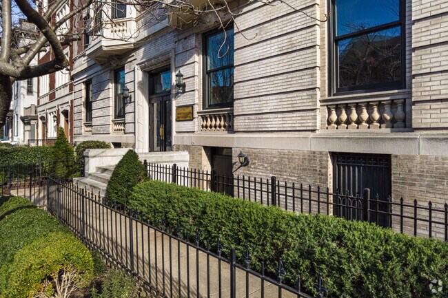 Photo - The Portsmouth